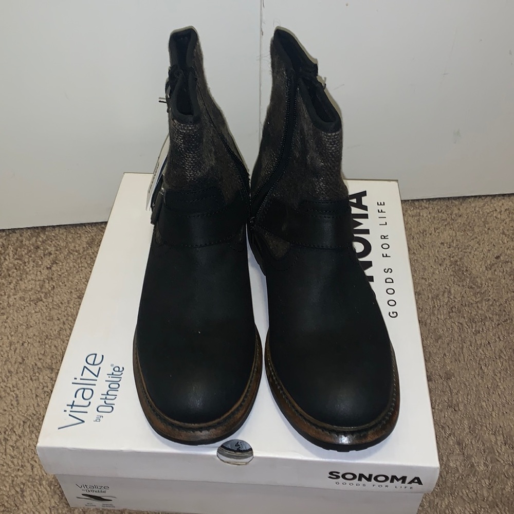 SONOMA Cecelia style black boots size 8.5